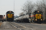 IAIS 717 with RISW-22 & IAIS 716 with 2RISW-22 @ Rock Island, IL.  November 22, 2006.