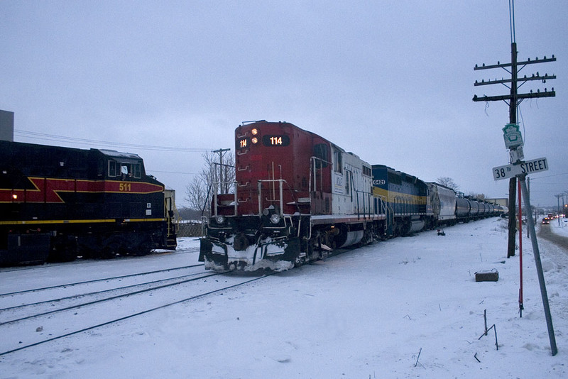 ICE 114 & CBBI-22 @ Rock Island, IL.  December 23, 2008.