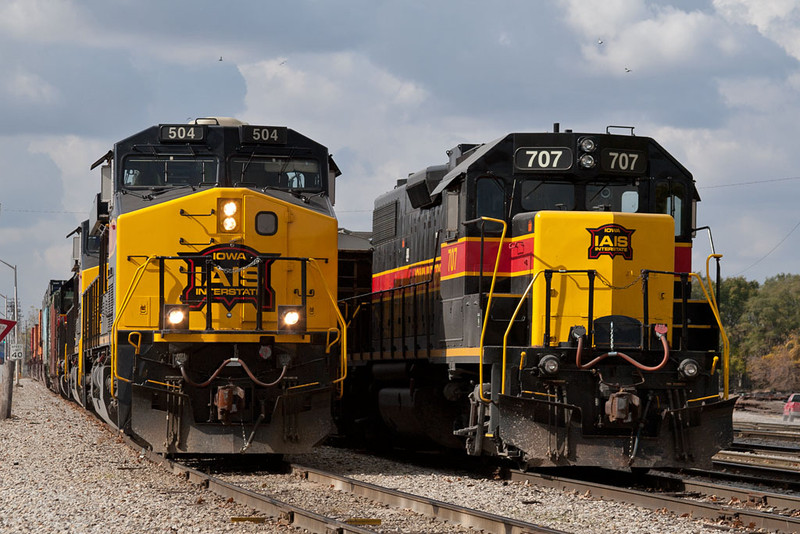 CBBI-26 alongside RISW @ Rock Island, IL.  October 27, 2011.