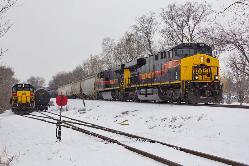 CBBI-30 & RISW-31 @ Missouri Division Jct; Davenport, IA.  December 31, 2013