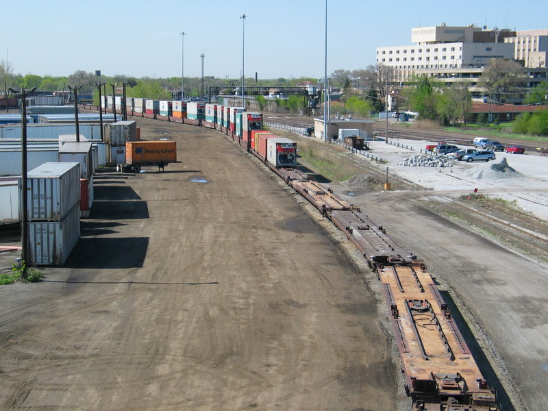 IAIS's piggyback track in BI yard, April 26, 2006.