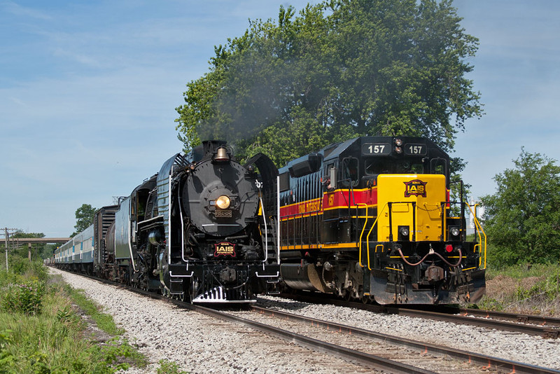 IAIS 6988 meets IAIS 157.  North Star; Wilton, IA.