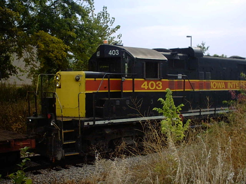 IAIS 403 stopped on the Grimes Line