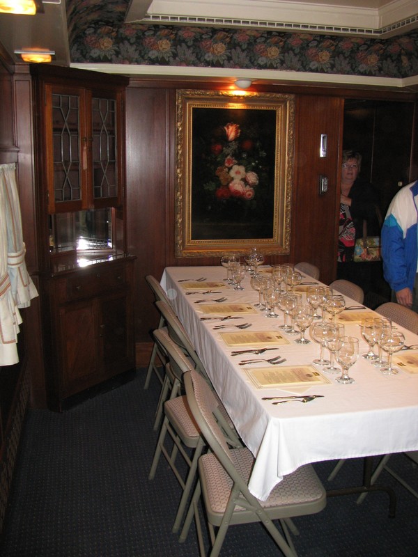 An interior shot of Hawkeye's dining area on 18 Oct 2008