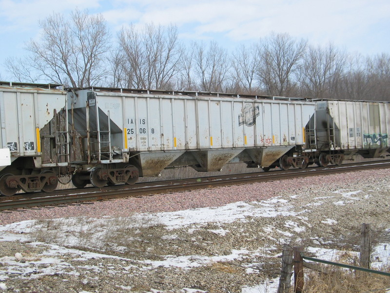 IAIS 25068 on the WB at N. Star, Feb. 5, 2013.