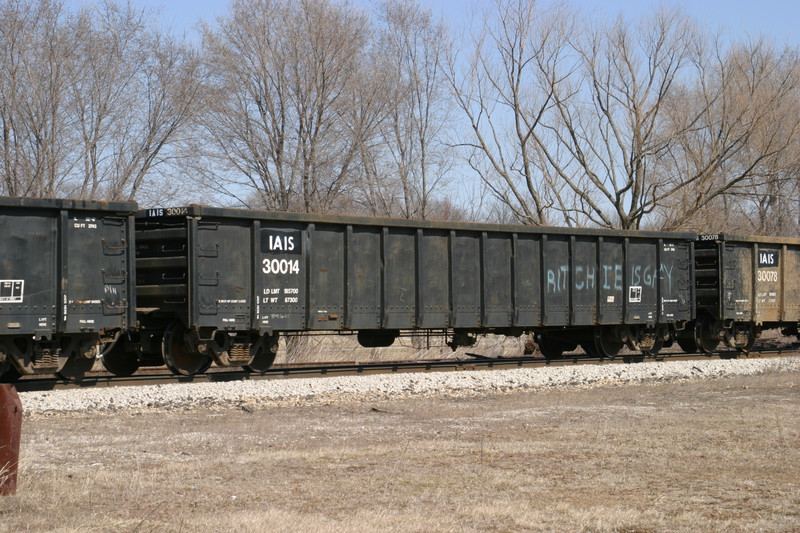 IAIS 30014  at Wilton, IA, on 16-Mar-2005