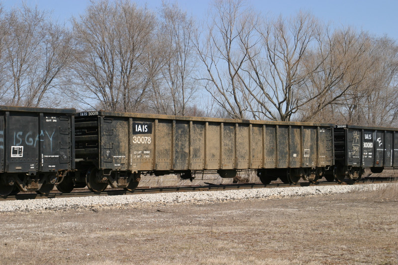 IAIS 30078  at Wilton, IA, on 16-Mar-2005