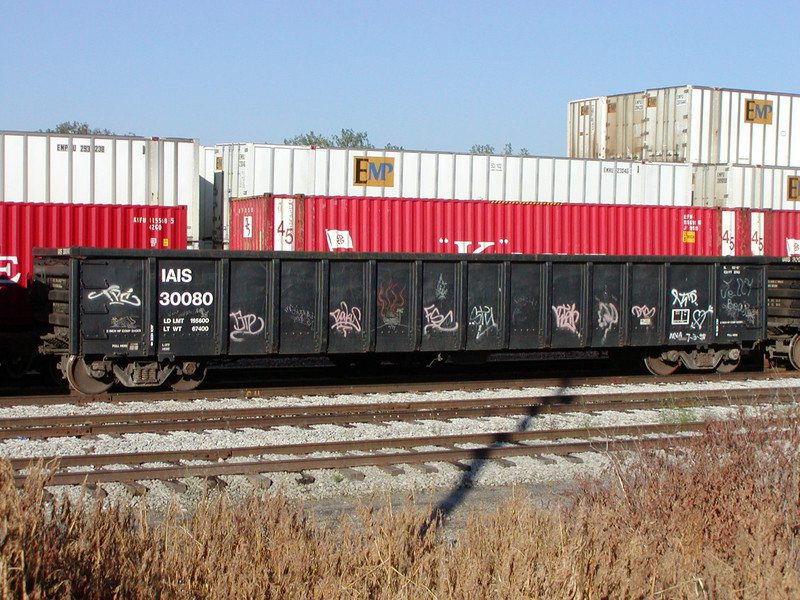 IAIS 30080 at Council Bluffs, IA, on 16-Aug-2001