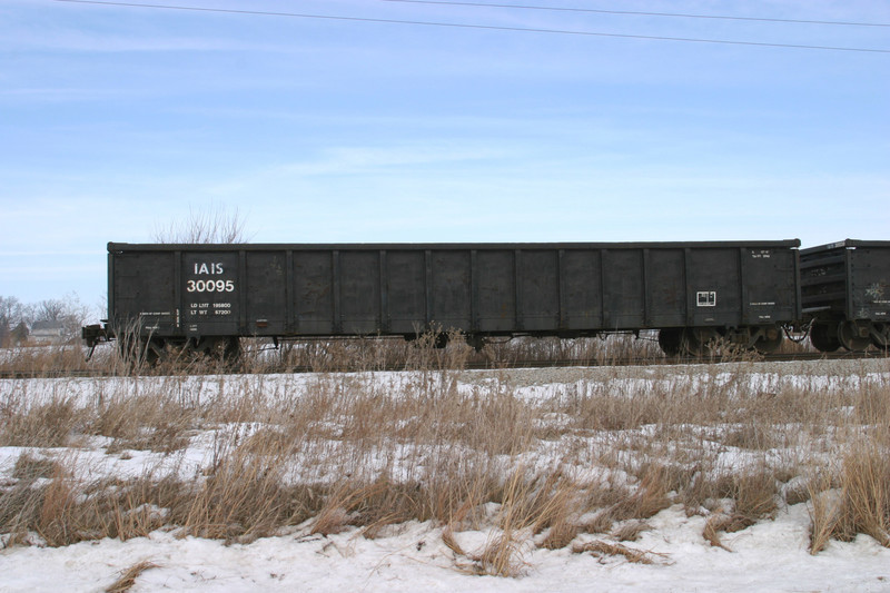 IAIS 30095 at Wilton, IA on 23-Dec-2005