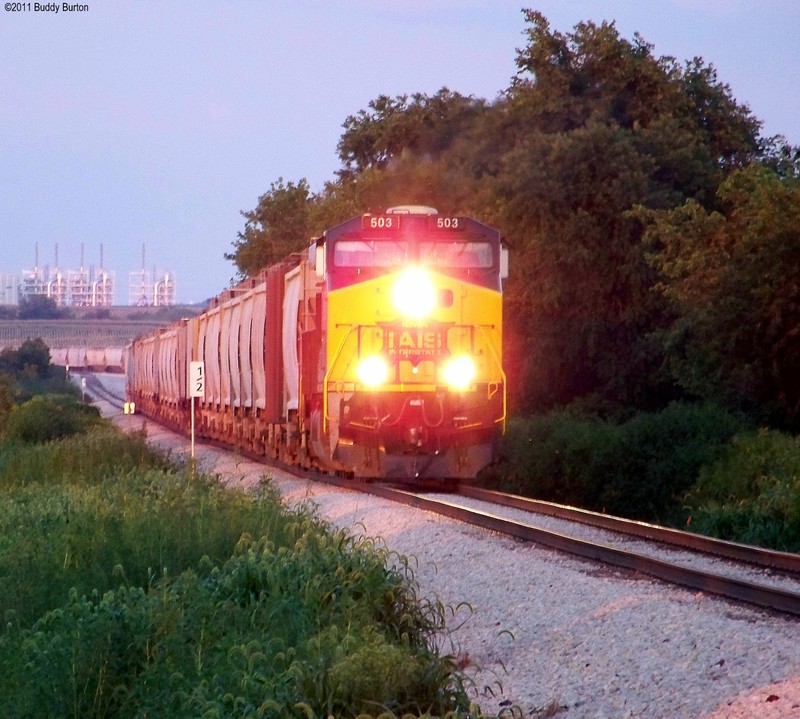 IAIS 503 South departing 900 Interchange Yard