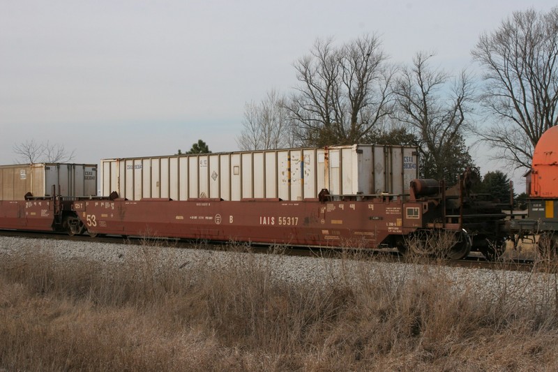 IAIS 55317B at Walcott, IA, on 28-Dec-2006