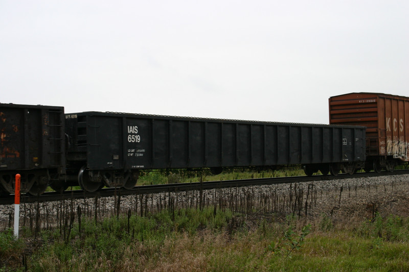 IAIS 6519 just west of Atalissa, IA on 28-Aug-2004