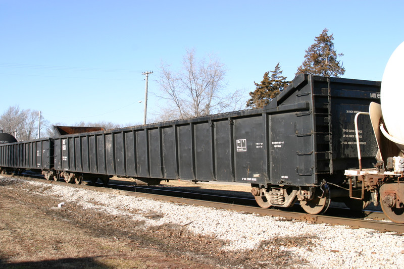 IAIS 6523 at Stockton, IA, on 31-Dec-2003