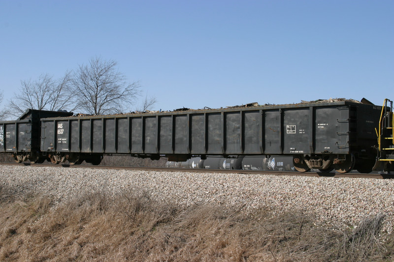 IAIS 6537 at Yocum Connection, IA, on 16-Mar-2005