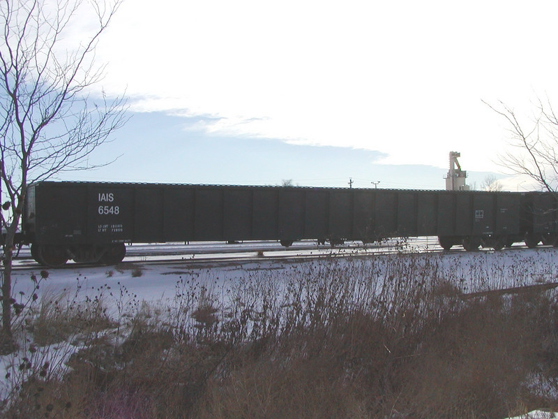 IAIS 6548 at Council Bluffs, IA, on BNSF - 26-Jan-2003