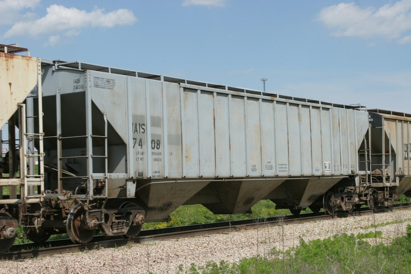 IAIS 7408 at Iowa City, IA, on 1-Jun-2006