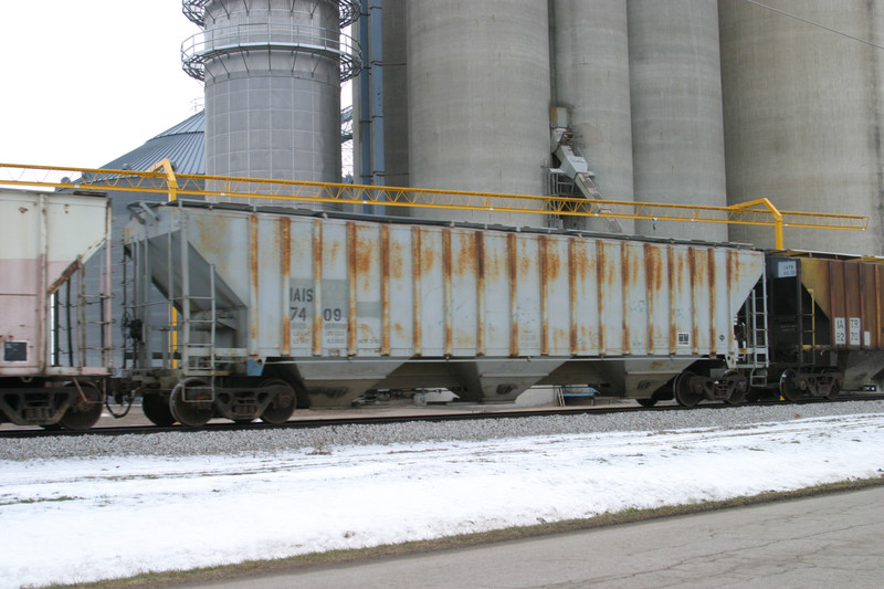 IAIS 7409 at Kellogg, IA, on 30-Dec-2005