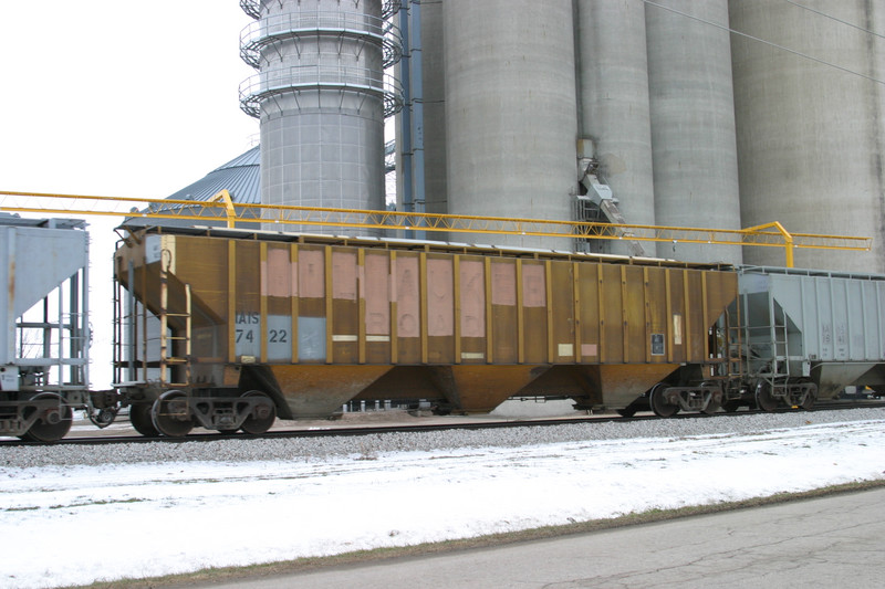 IAIS 7422 at Kellogg, IA, on 30-Dec-2005