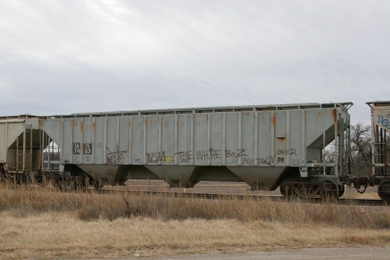 IAIS 7463 at West Liberty, IA, on 27-Dec-2006