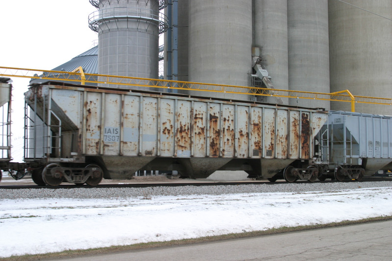 IAIS 7507 at Kellogg, IA, on 30-Dec-2005