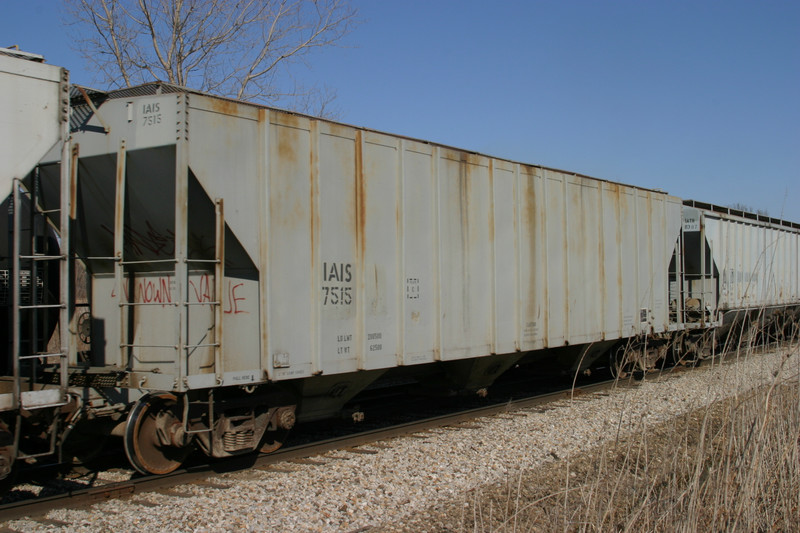 IAIS 7515 at Homestead, IA, on 16-Mar-2005