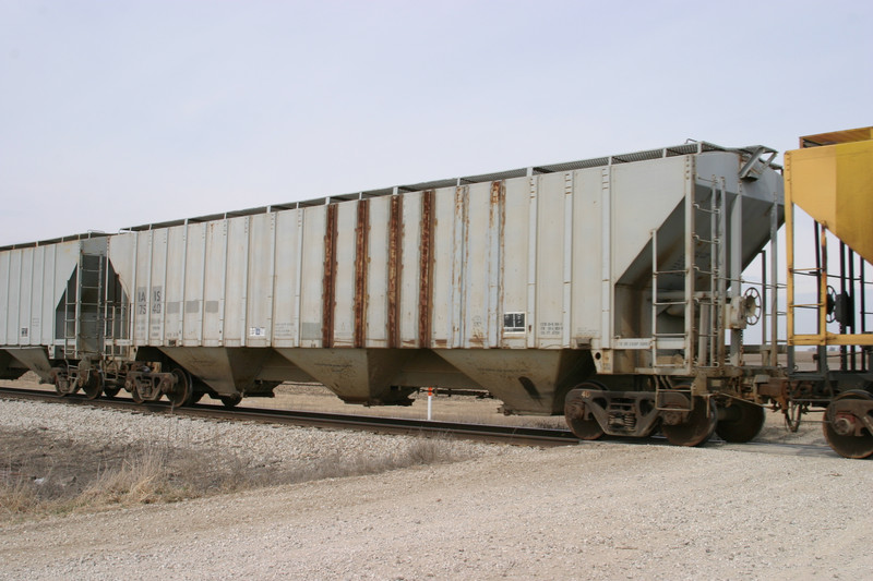 IAIS 7540 at Walcott, IA, on 18-Mar-2005