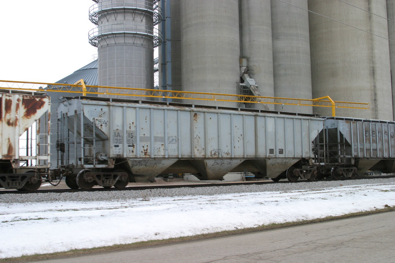 IAIS 7551 at Kellogg, IA, on 30-Dec-2005