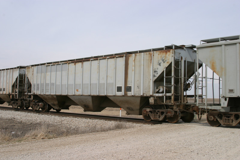 IAIS 7629 at Walcott, IA, on 18-Mar-2005