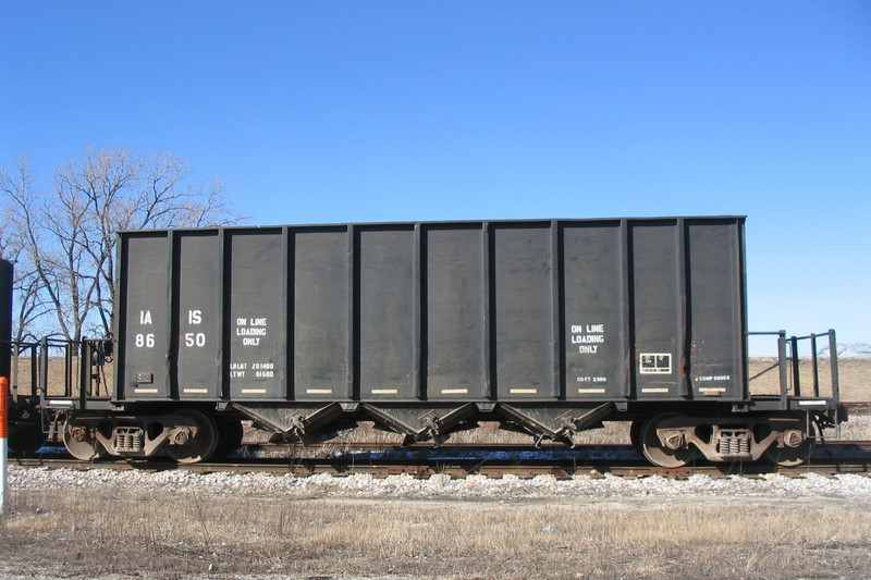 IAIS 8650 in Rock Island, IL on 11-Feb-2005.