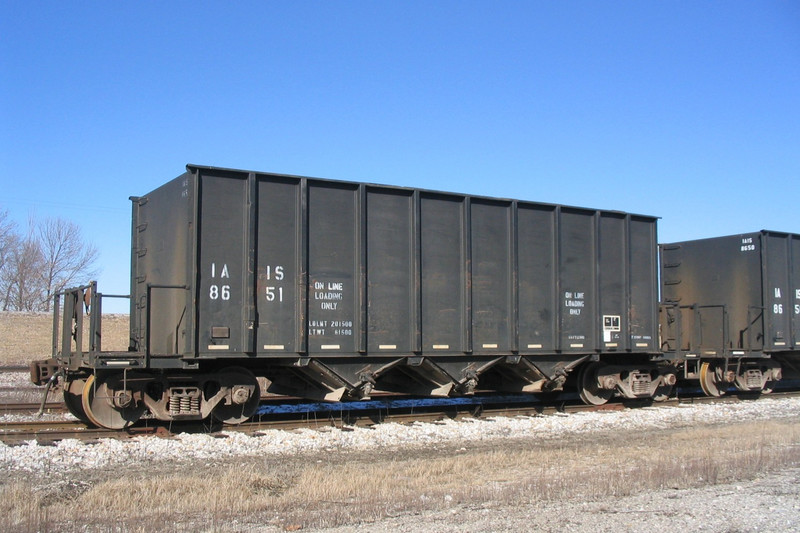 IAIS 8651 in Rock Island, IL on 11-Feb-2005.