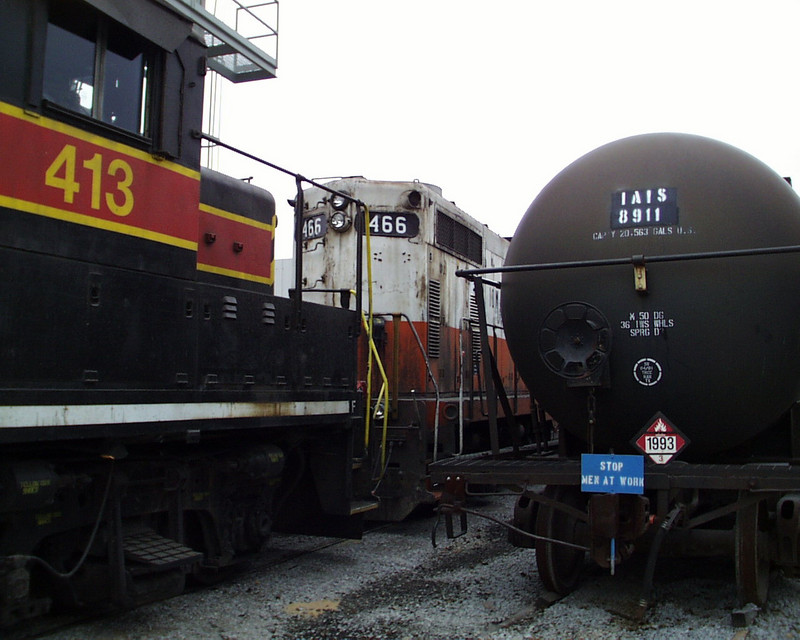 IAIS 8911 at Iowa City, IA, during Oct 2000