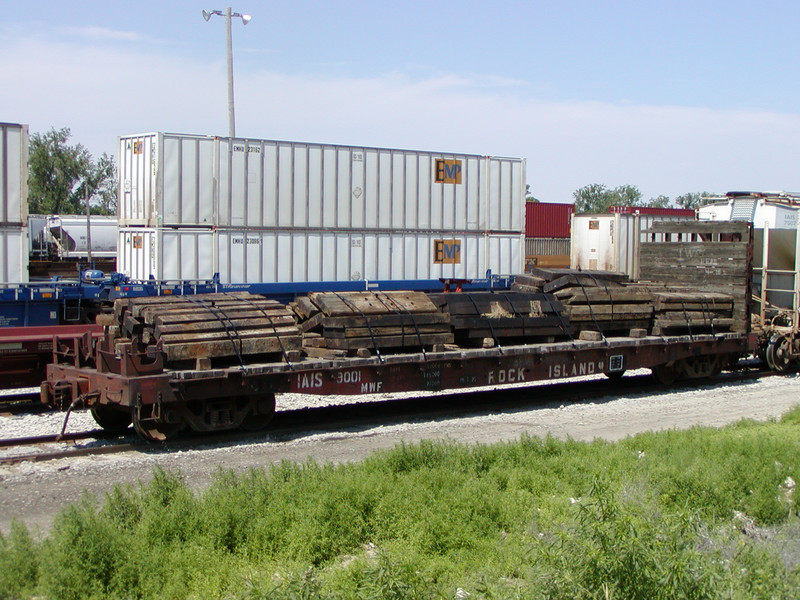 IAIS 9001 at Council Bluffs, IA , on 15-Jun-2001