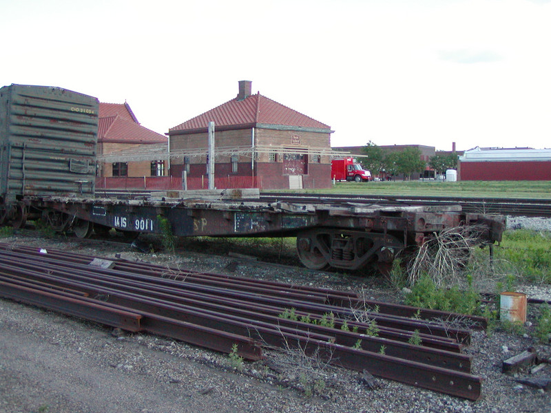 IAIS 9011 at Atlantic, IA, on 12-Jul-2003