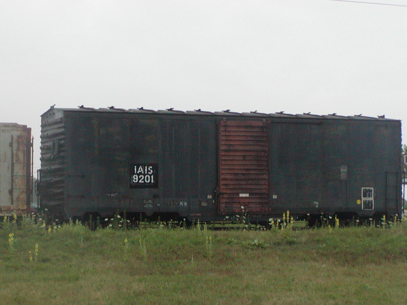 IAIS 9201 at Iowa City, IA, on 19-Jul-2001