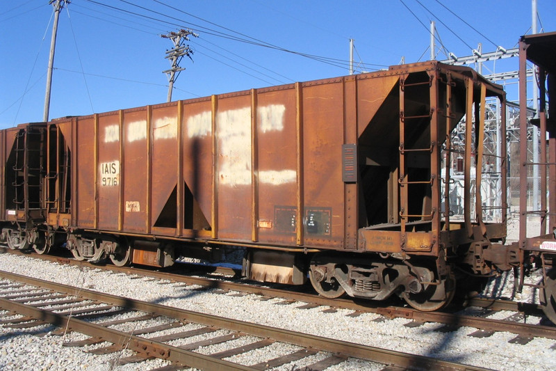 IAIS 9716 in Rock Island, IL on 11-Feb-2005.