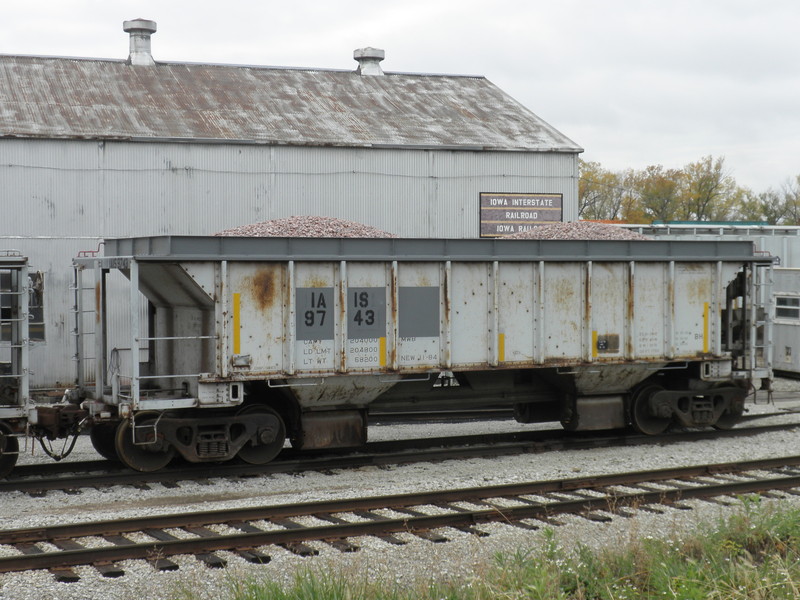 IAIS 9743 at Council Bluffs, 06 Nov 2013.