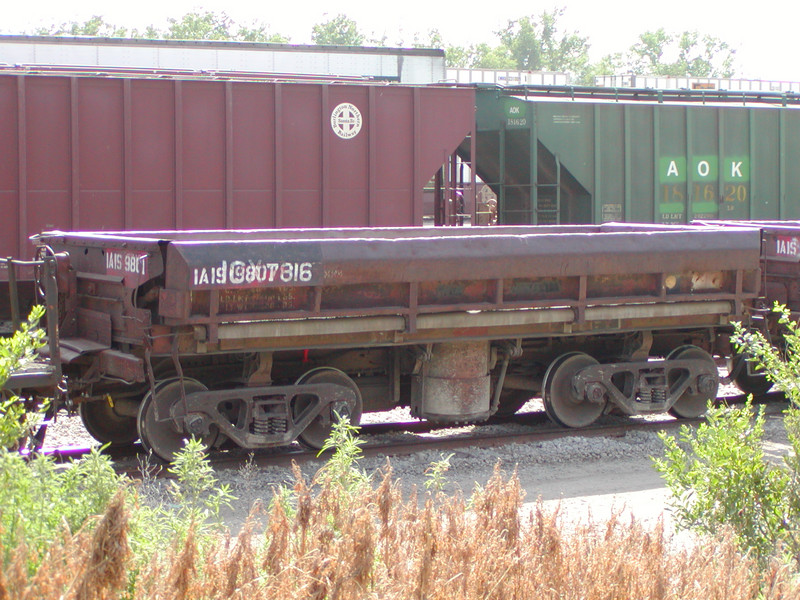 IAIS 9801 at Council Bluffs, IA, on 27-Jun-2003