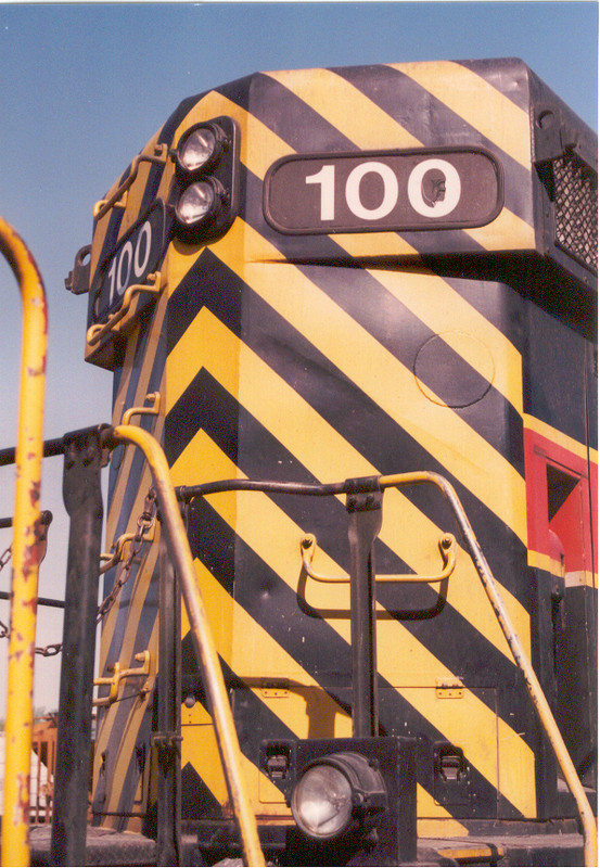 IAIS 100 at Council Bluffs, IA on 19-May-2001