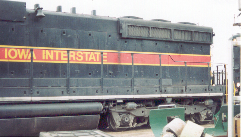 IAIS 103 at Council Bluffs, IA on 04-Jun-2001