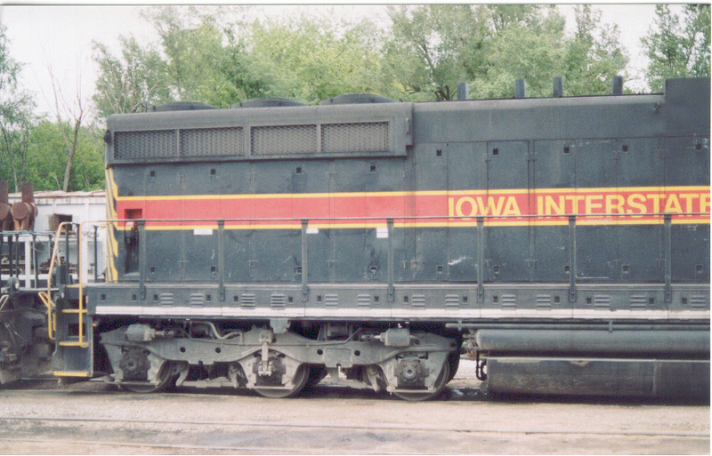 IAIS 103 at Council Bluffs, IA on 04-Jun-2001