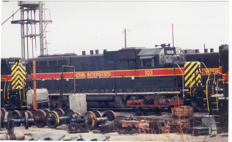 IAIS 103 at Council Bluffs, IA on 20-May-2001