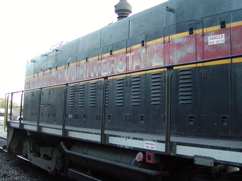 IAIS 250 at Rock Island IL on 12-Jul-2003.