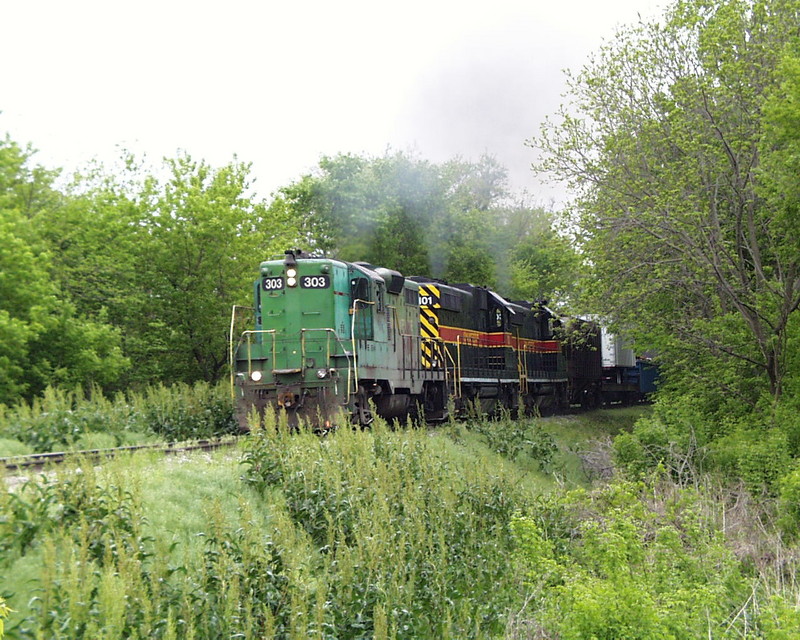 IAIS 303 at Pleasant Hill, IA on 08-May-2000