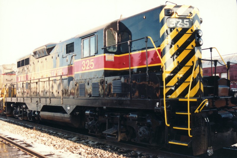 IAIS 325 at Altoona, IA on 15-Feb-1994