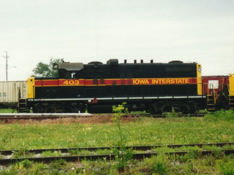 IAIS 403 at Altoona, IA on 01-Jun-1992