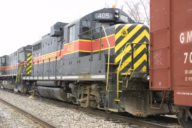 IAIS 405 at Walcott, IA on 23-Dec-2001