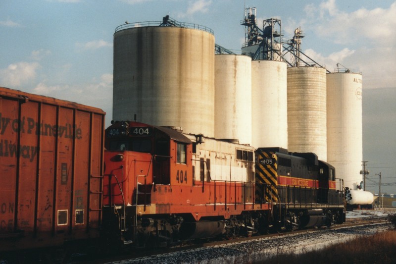 IAIS 405 at Altoona, IA on 01-Nov-1993