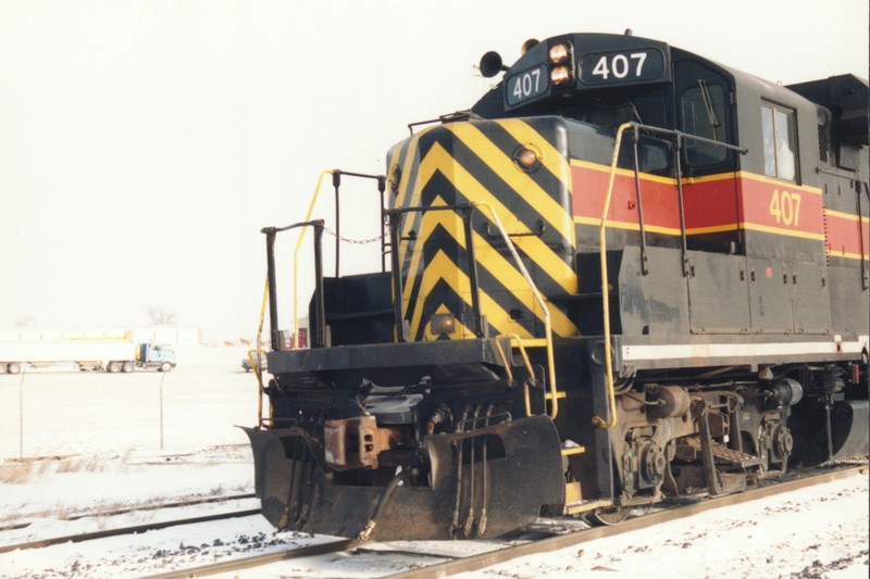 IAIS 407 at Altoona, IA on 29-Dec-1993