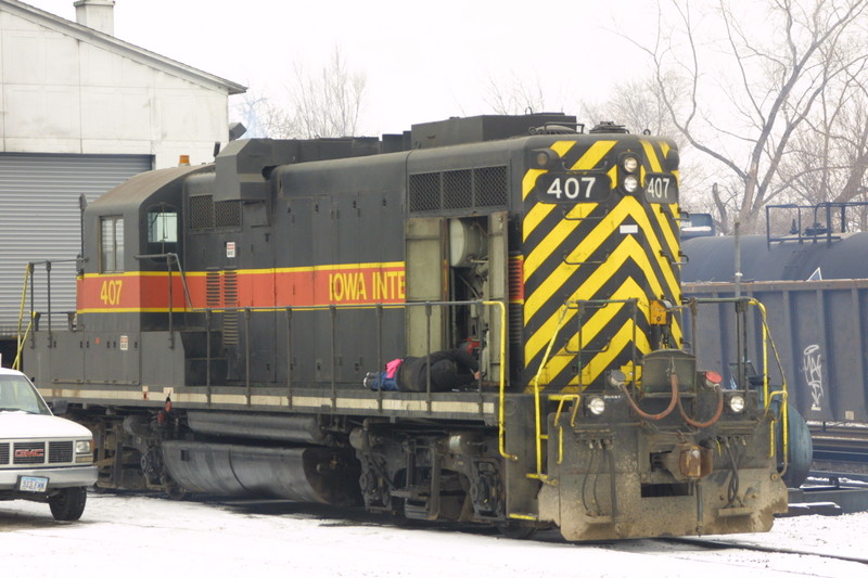 IAIS 407 at Iowa City, IA on 28-Dec-2001
