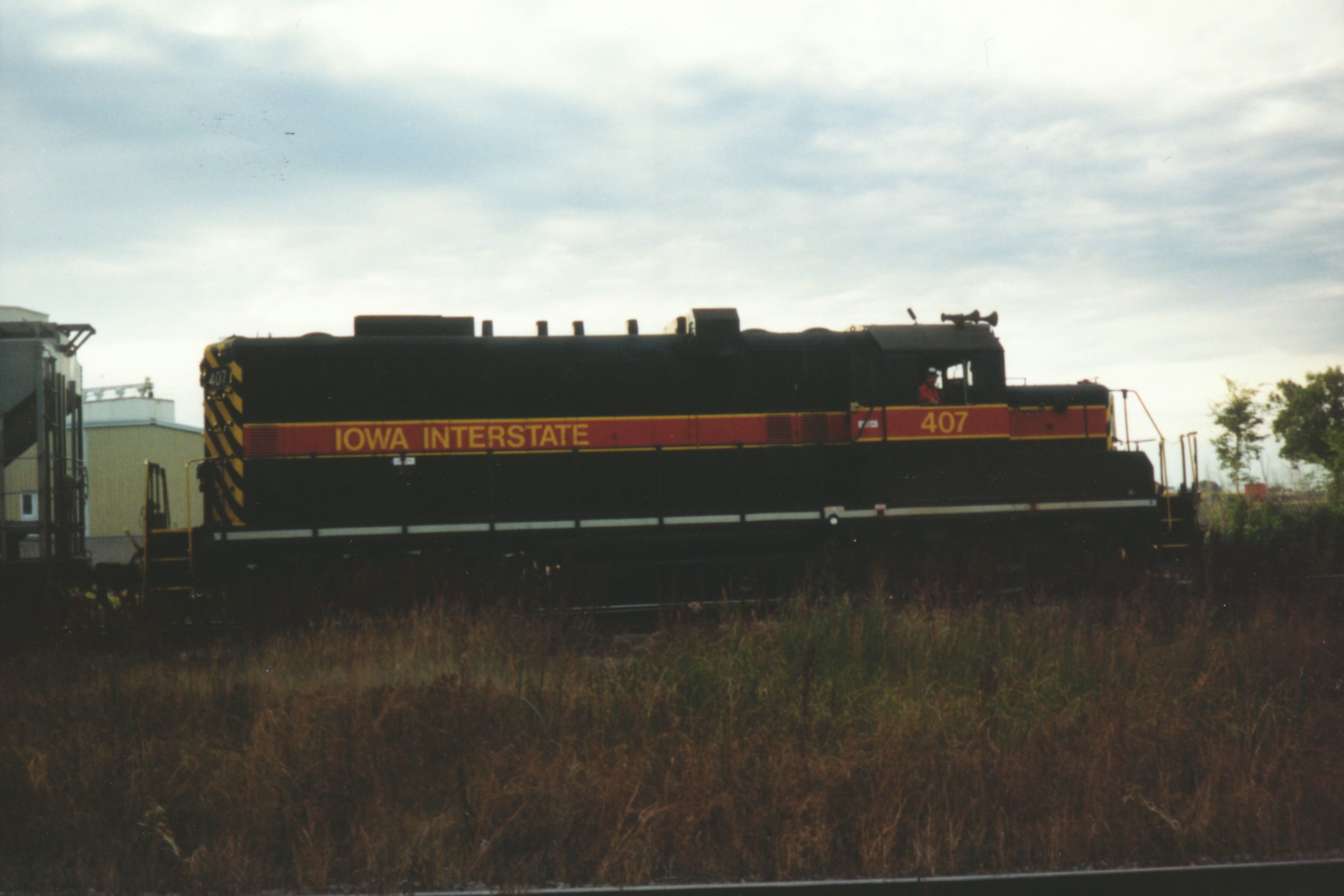 IAIS 407 at Altoona, IA on 01-Jul-1992